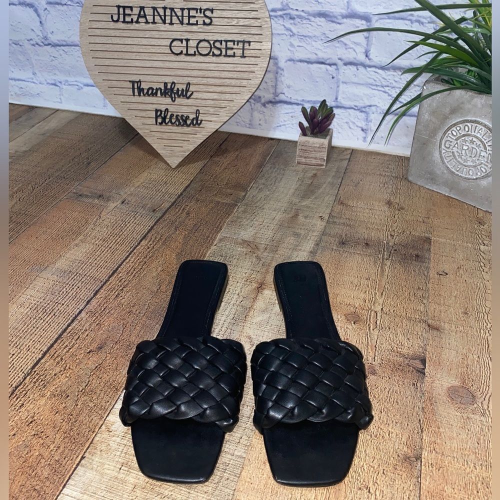 H&M black braided flat sandals